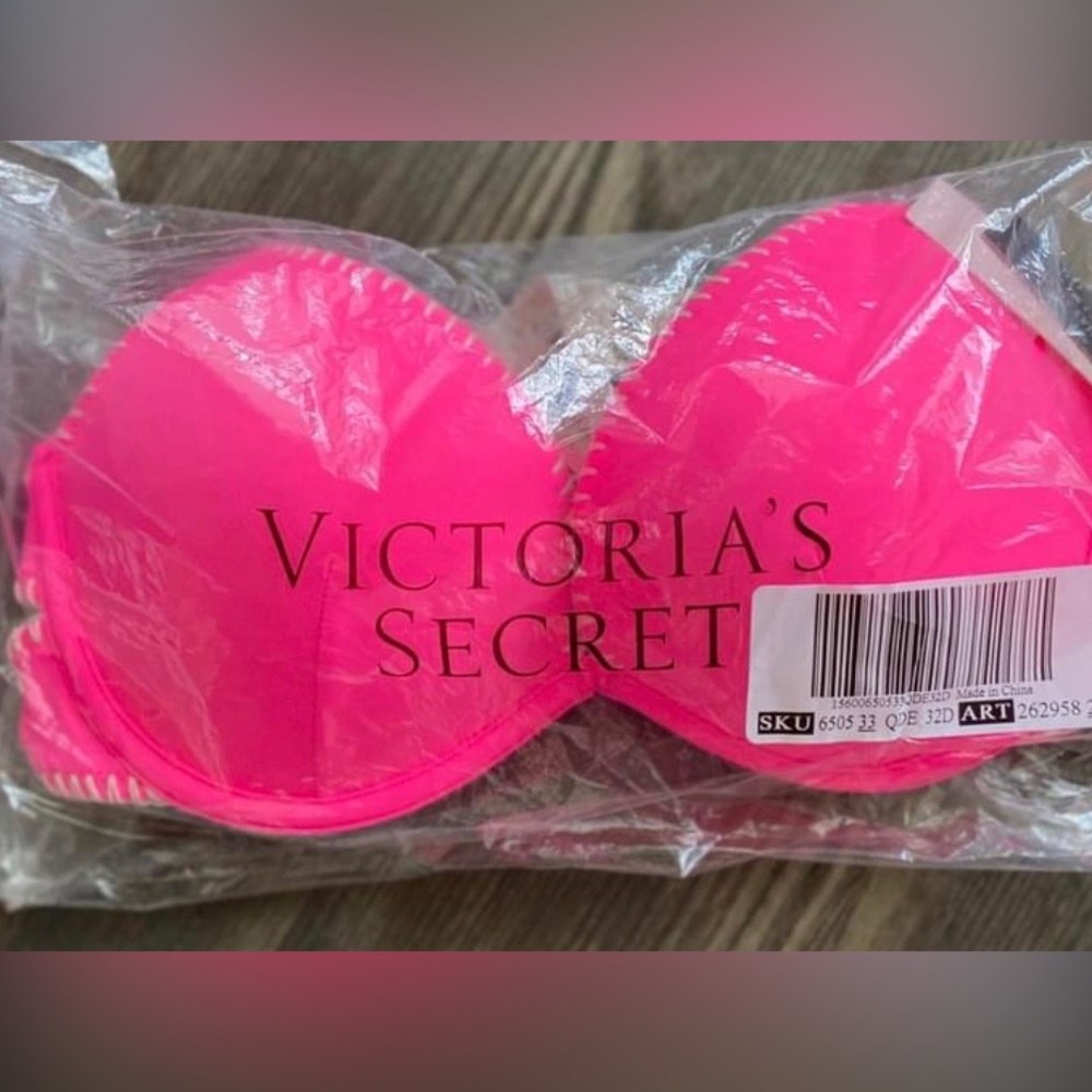 Victoria Secret Bikini Top - Picture 5 of 6